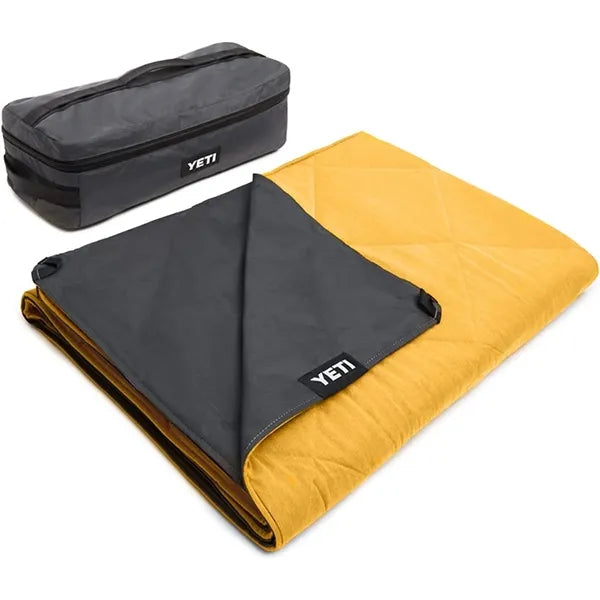 Outdoor Waterproofing Blanket with Travel Bag