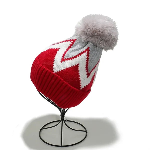 Geometric Wavy Stripes And Fleece Warm Knitted Hats