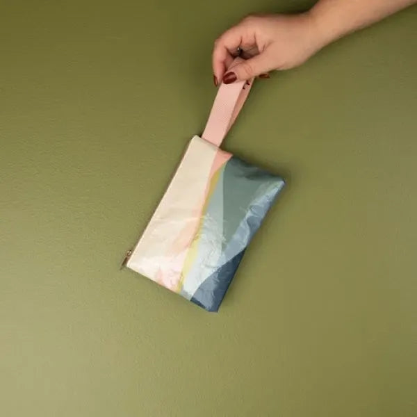 Poptart to Go - Laminated Non-woven RPET