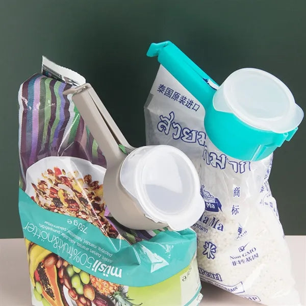 4-Pack Food Storage Clips with Pour Spouts