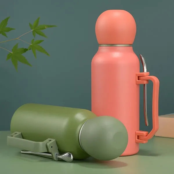 Stainless steel water bottle with spoon