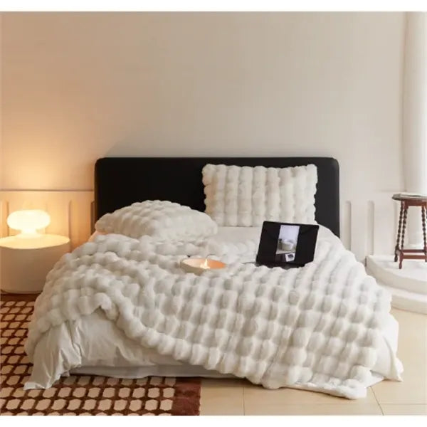 Luxury Cozy Faux Fur Throw Blanket
