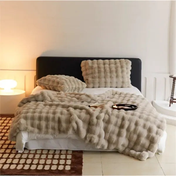 Luxury Cozy Faux Fur Throw Blanket