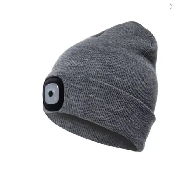 LED light knitted beanie