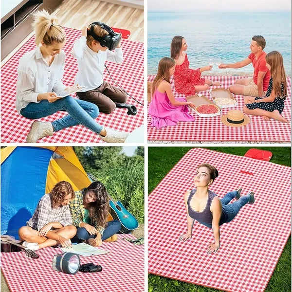 Foldable Waterproof Picnic Blanket Beach Mat With Strap