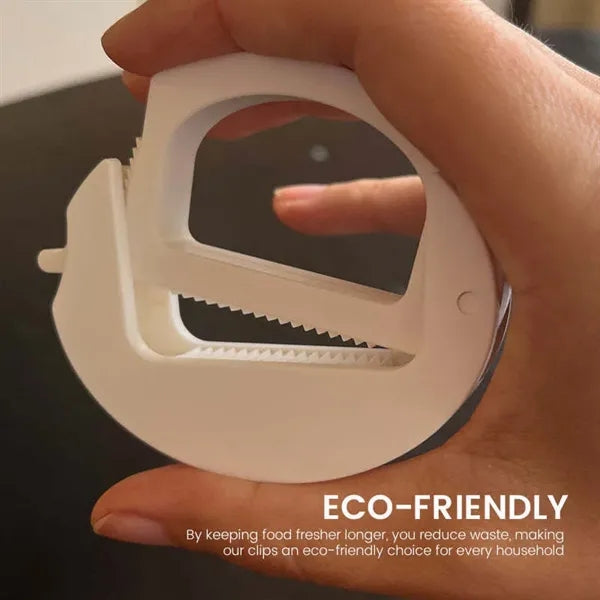 Moisture-proof food clip