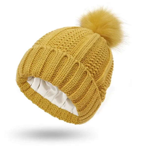 Cable Knit Pom Beanie