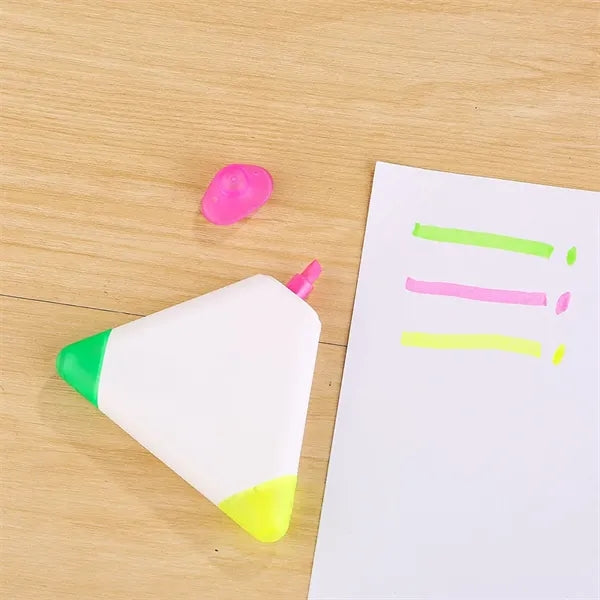 3-in-1 Style Triangle Highlighter