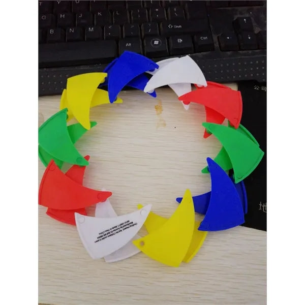 Incredible Expanding Flying Disc