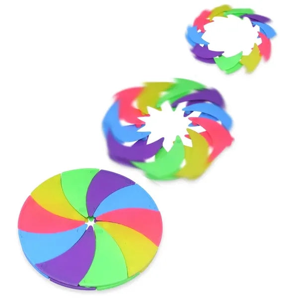 Incredible Expanding Flying Disc
