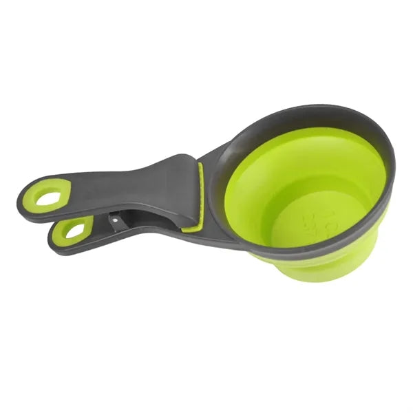 Pet Food Scoop With Collapsible Clip