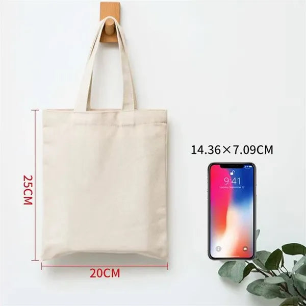 Canvas Bags Of Various Sizes Can Be Customized