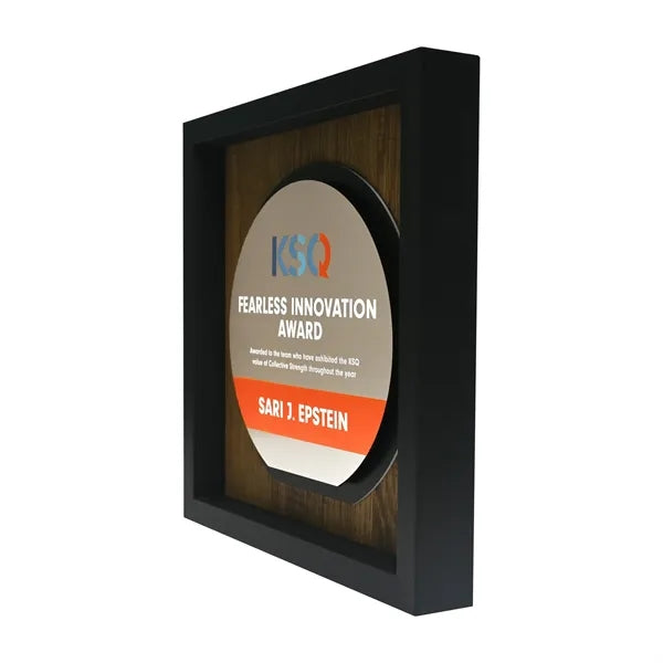 Newbury 10" x 10" Circle Award with Brushed Silver Plate