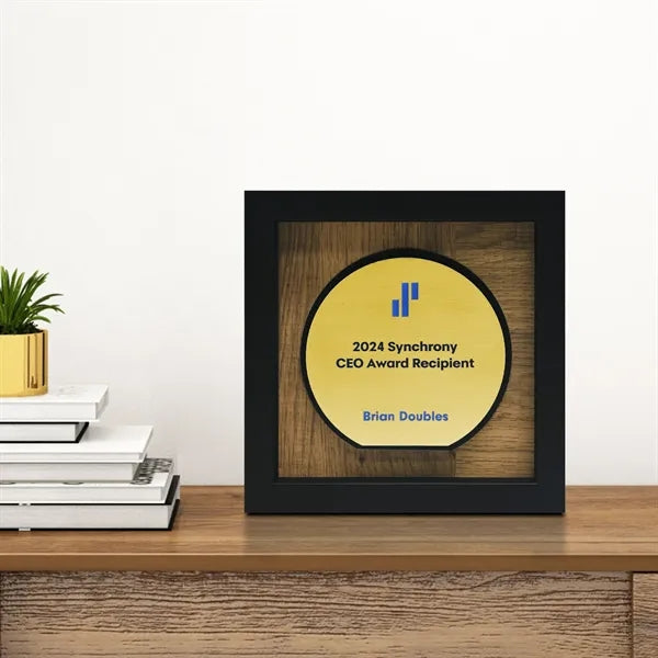 Newbury 6" x 6" Circle Award with Brushed Gold Plate