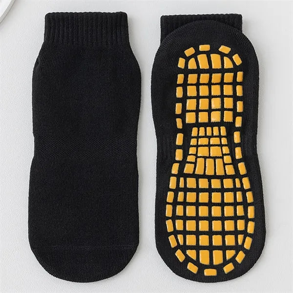 Non-Slip Yoga Trampoline Mid Tube Socks for Children