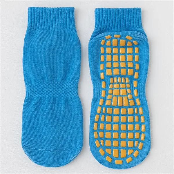 Non-Slip Yoga Trampoline Mid Tube Socks for Children