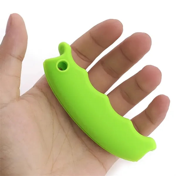 A device for extracting objects silicone carry handles