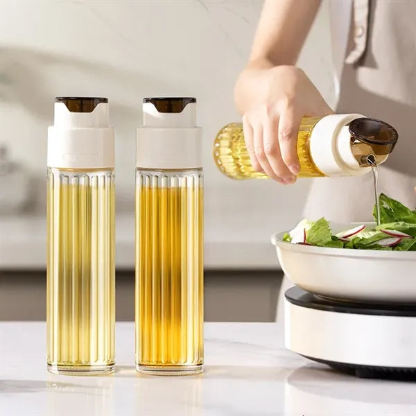 Automatic opening and closing of oil bottles