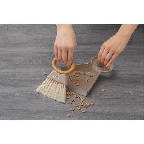 Nesting Mini Broom & Dustpan Set