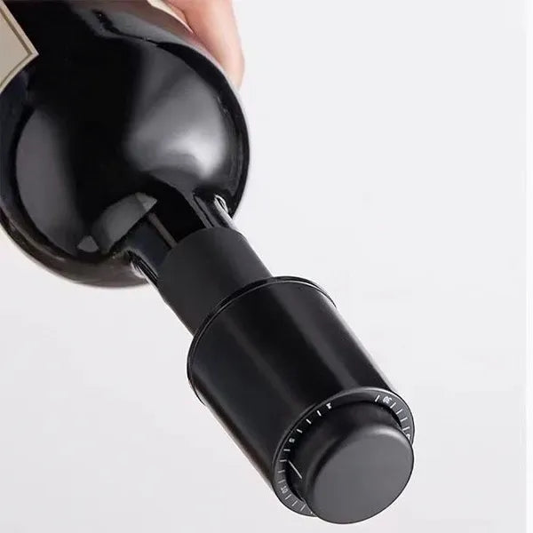 Press-Type Vacuum Wine Stopper with Integrated Pump