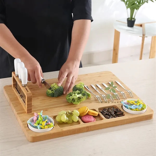 Cheese Bamboo Chopping Board W/ 4 Cutters