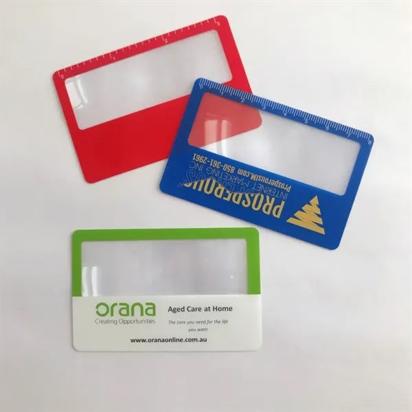 Ultra-Thin Fresnel Card Magnifier