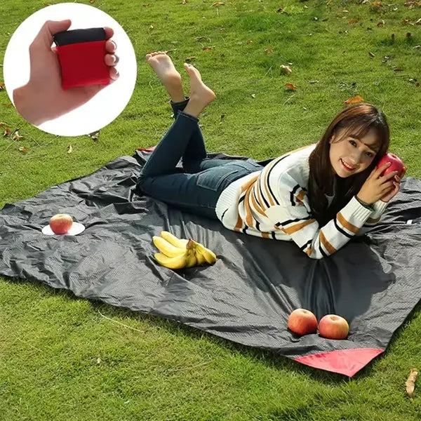 Pocket Nylon Picnic Mat