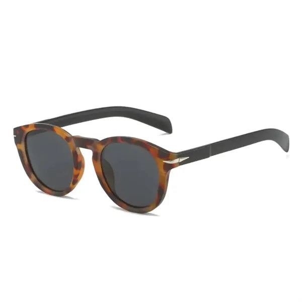 Unisex Oval Polycarbonate Sunglasses