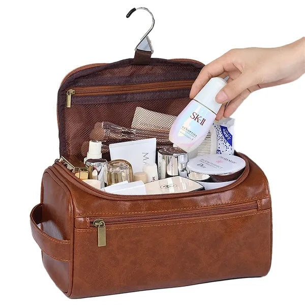 Large Capacity PU Leather Toiletry Bag With Hanger