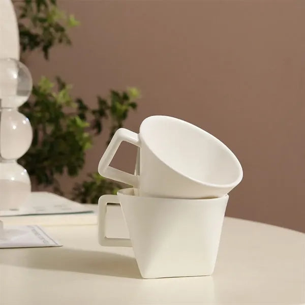 Restaurant home ceramic triangle coffee cup