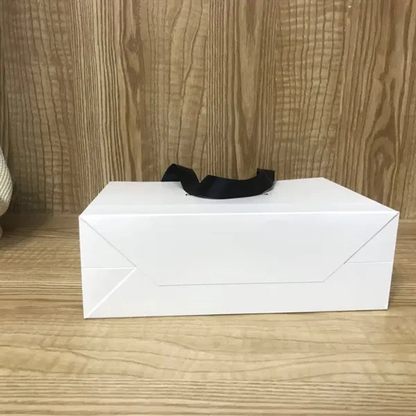 Quality Custom White Cardboard Bag with Handle