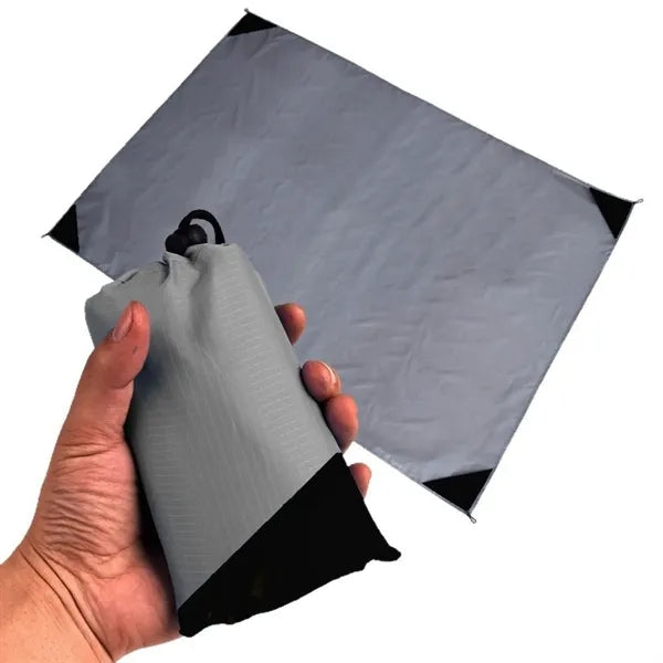Foldable Pocket Picnic Blanket