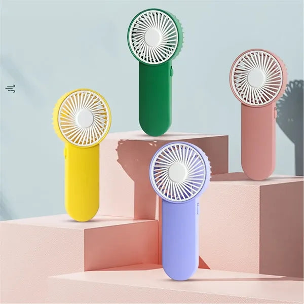 Stay cool anywhere with this lightweight, battery-operated h