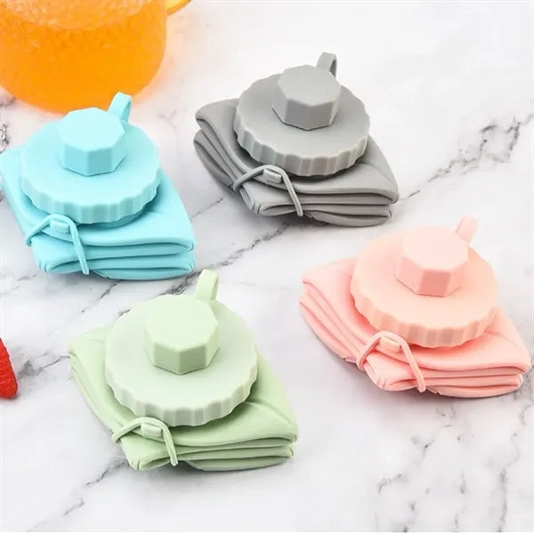 20Oz Silicone Foldable Water Bottle With Stretchable Design