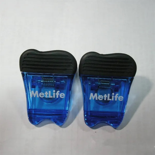 Tooth Shaped Magnetic Memo Clip