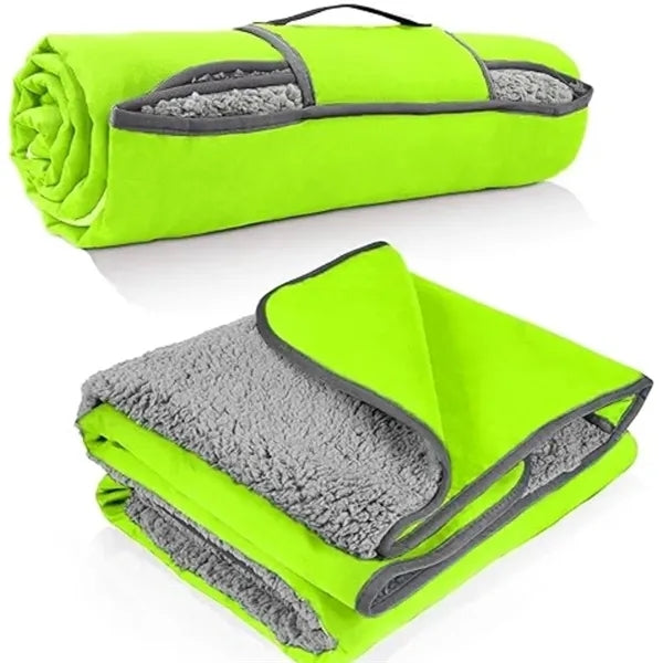 Waterproof Outdoor Windproof Foldable Triple Layers Blanket