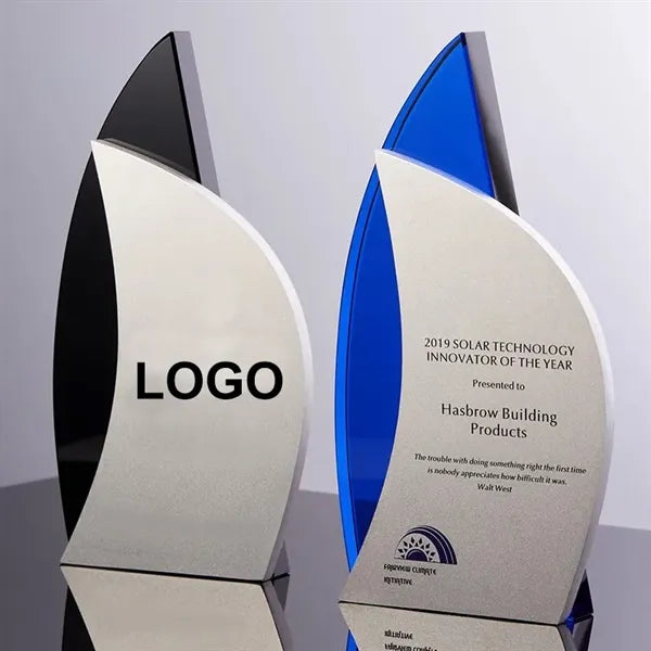 Curved Optical Crystal Award