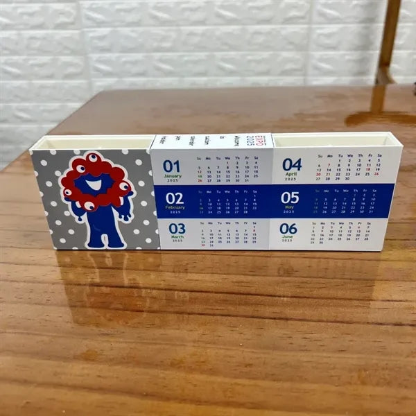 Creative Fashion Pen Holder Cube