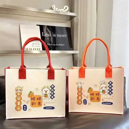 Felt tote bag