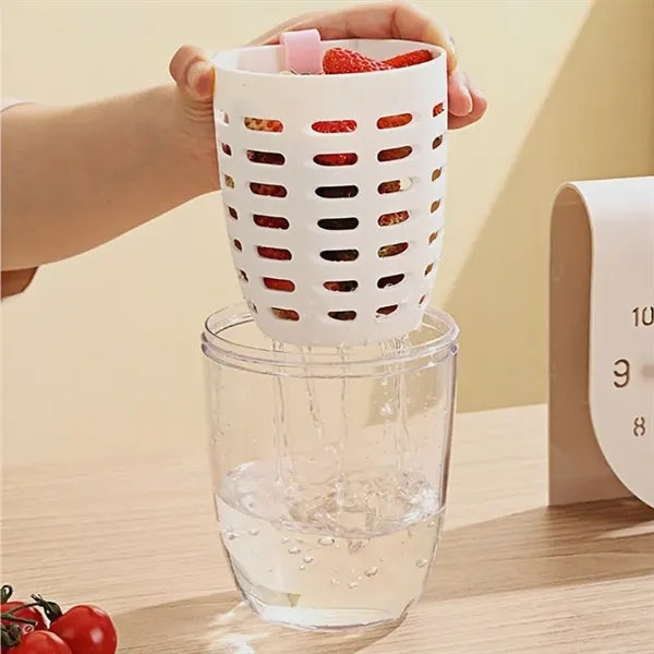 20oz Portable Salad Cup with Strainer