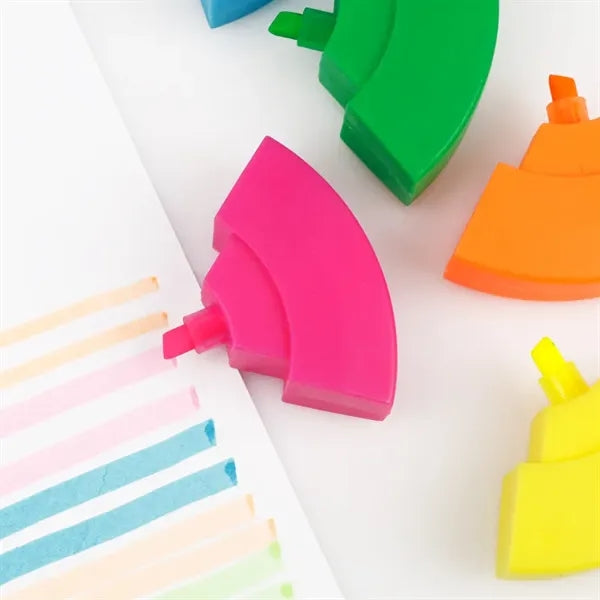 5-in-1 Round Highlighter Pen with Five Colors