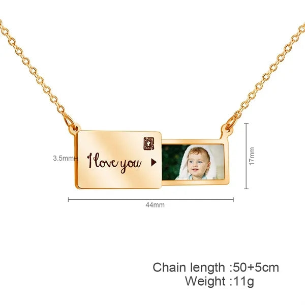 Photo box clavicle chain