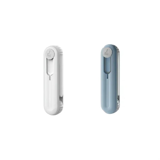 Earphone cleaning kit