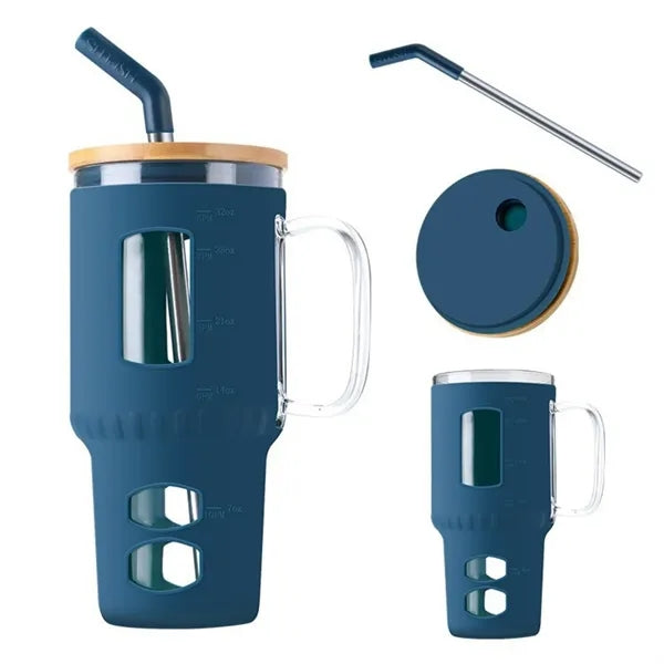 High-Borosilicate Glass Bottle With Silicone Sleeve & Straw