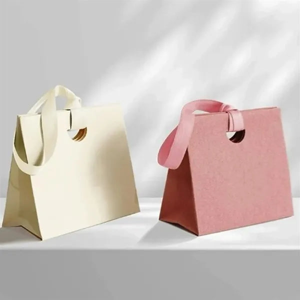 Paper Carry Gift Bag