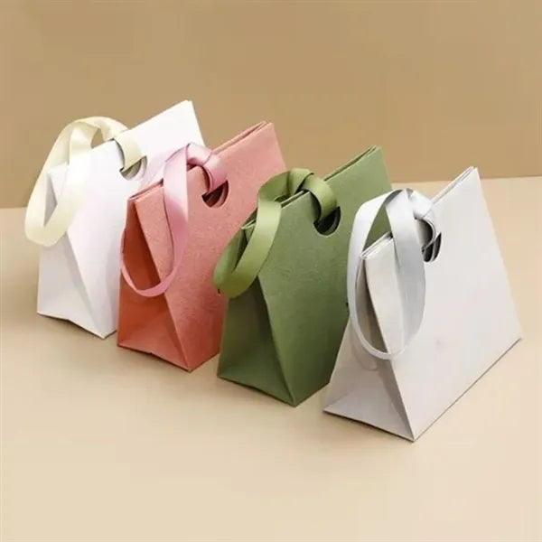 Paper Carry Gift Bag