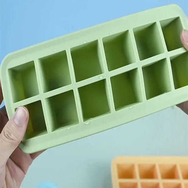 Square 12-Cell Silicone Ice Cube Tray with Lids