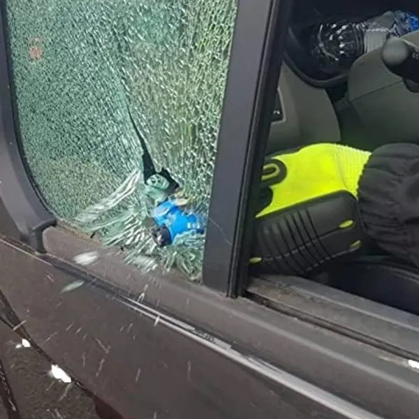 In-1 Emergency Keychain Car Escape Tool