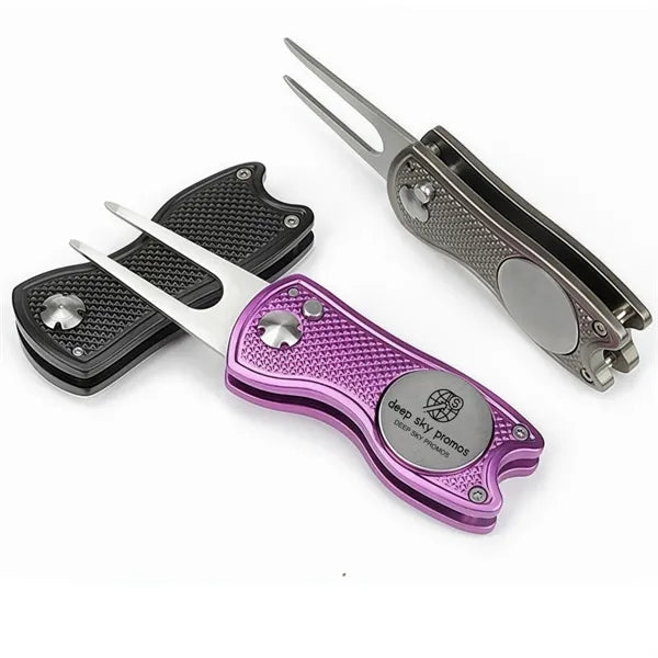 Outdoor putting fork