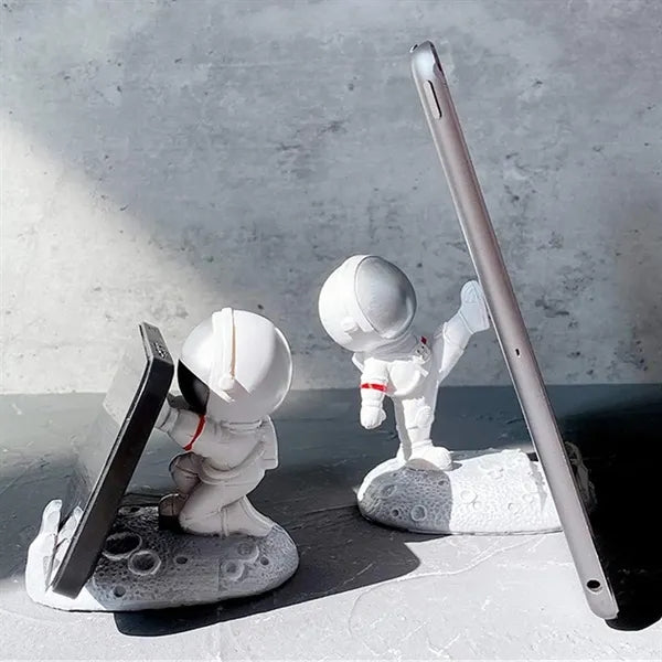Astronaut Design Phone Holder
